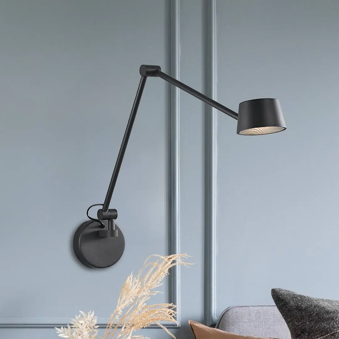 Viokef LED-Wandleuchte Savina, schwarz, Ausladung 92 cm, Metall