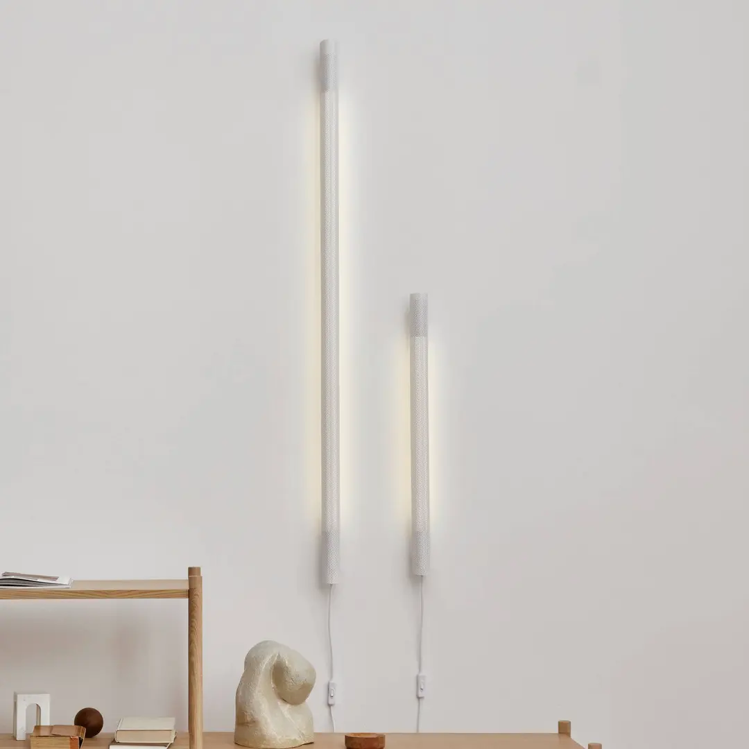 GEJST Wandleuchte Radent, weiß, Höhe 135 cm, G13 LED
