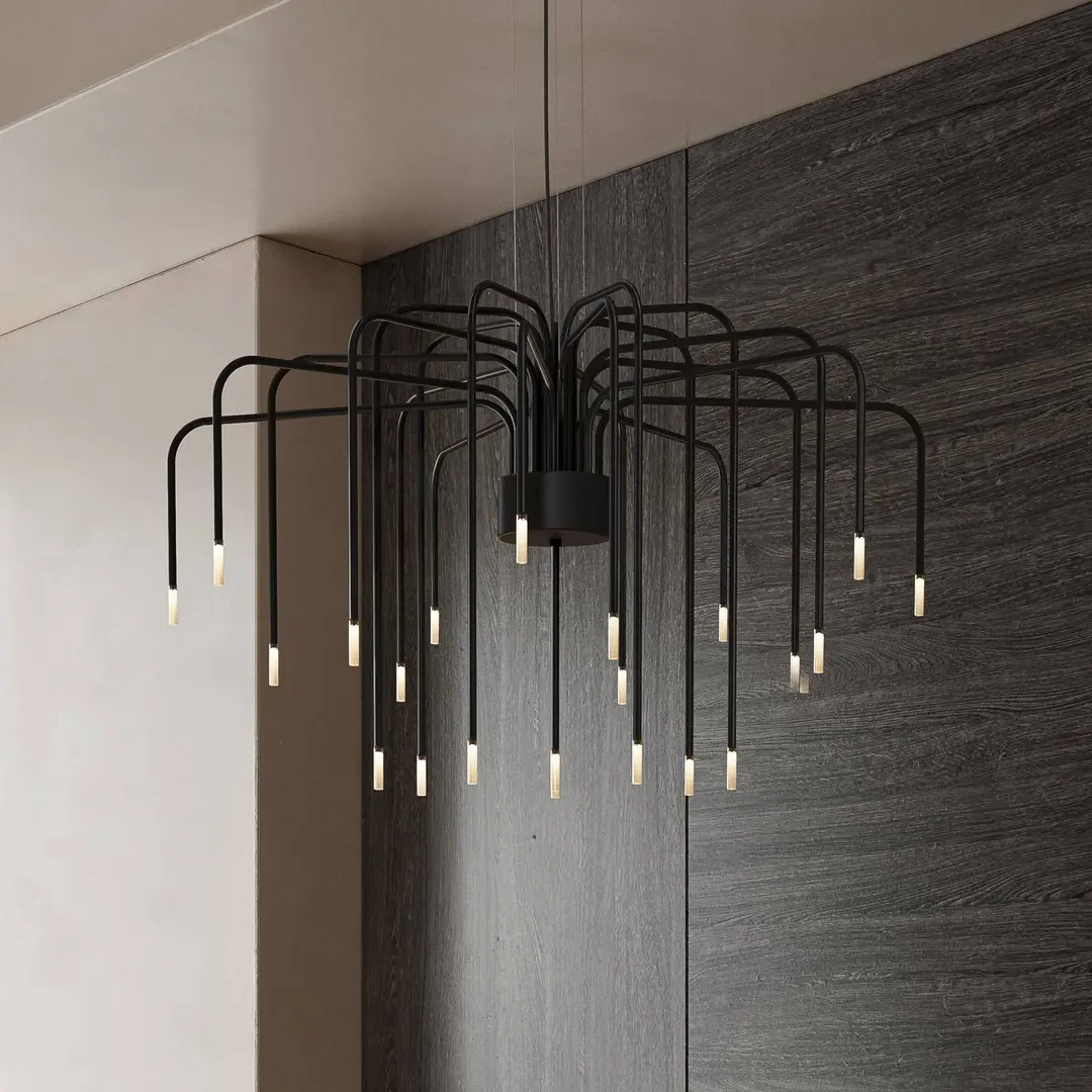 Karman LED-Hängelampe BOOM, schwarz, Metall, Ø 90 cm 22-flg.