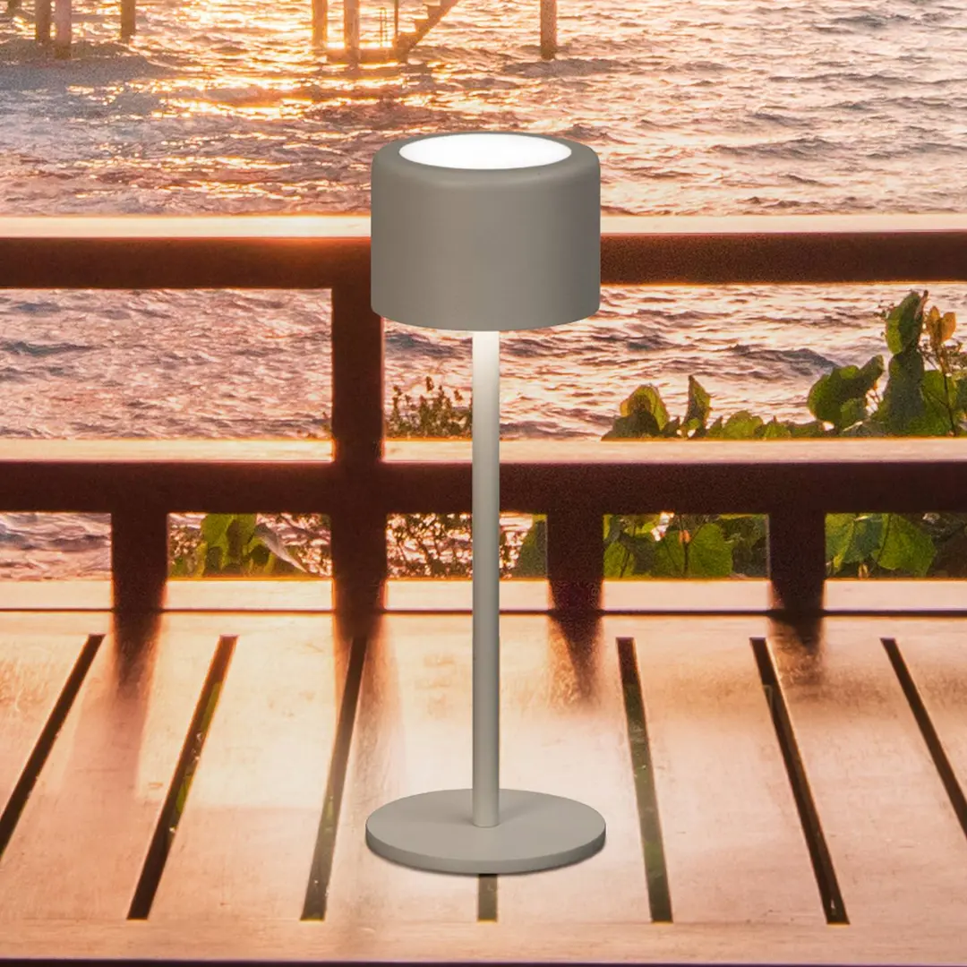 FH Lighting LED-Akku-Tischlampe Juna, grau-braun Höhe 25 cm Metall, IP54