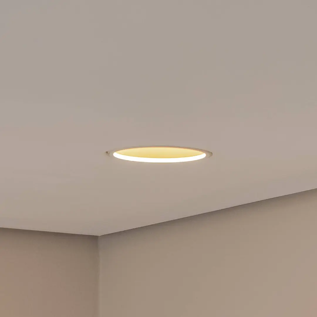 BEGA LED-Deckeneinbauspot Studio Line, weiß/messing, Aluguss