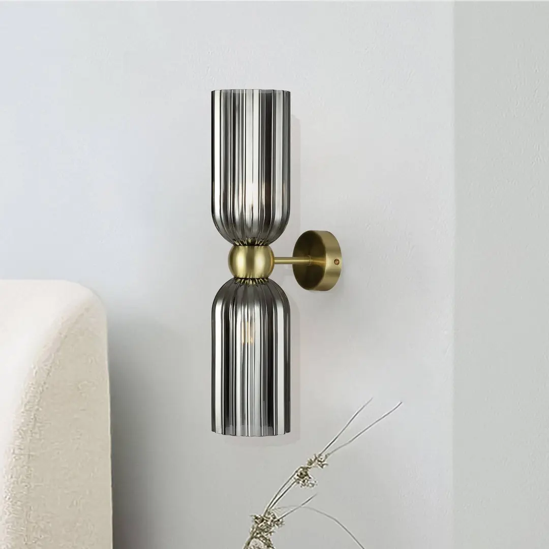 Maytoni Wandleuchte Antic, 2-flammig, gold/grau, Glas