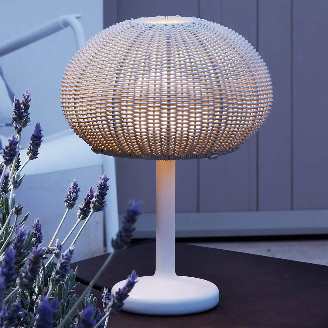 Bover Garota Mini LED-Außentischlampe