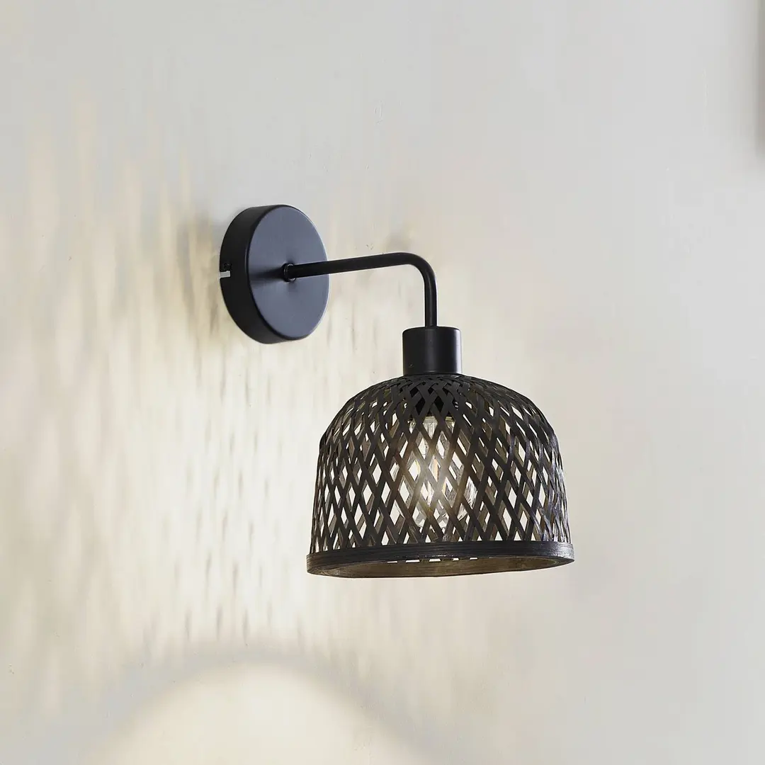 Lindby Wandleuchte Eskil, Ø 18,5 cm, schwarz, Bambus