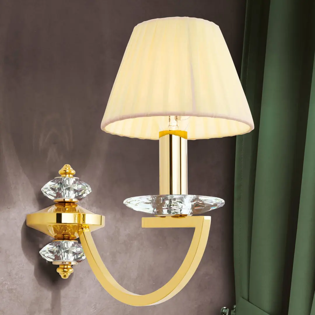 Orion Wandlampe Avala aus Vollmessing