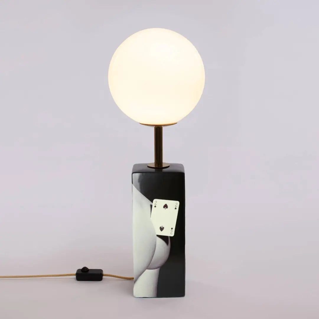 SELETTI Toiletpaper LED-Tischleuchte, Kartenmotiv