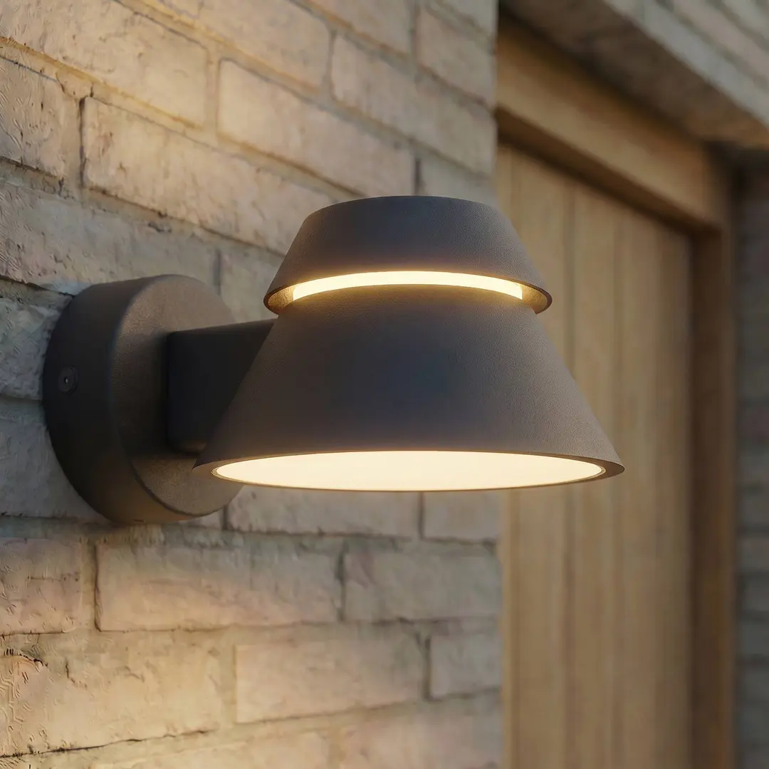 Lucande LED-Außenwandleuchte Moena, schwarz, Metall, IP44