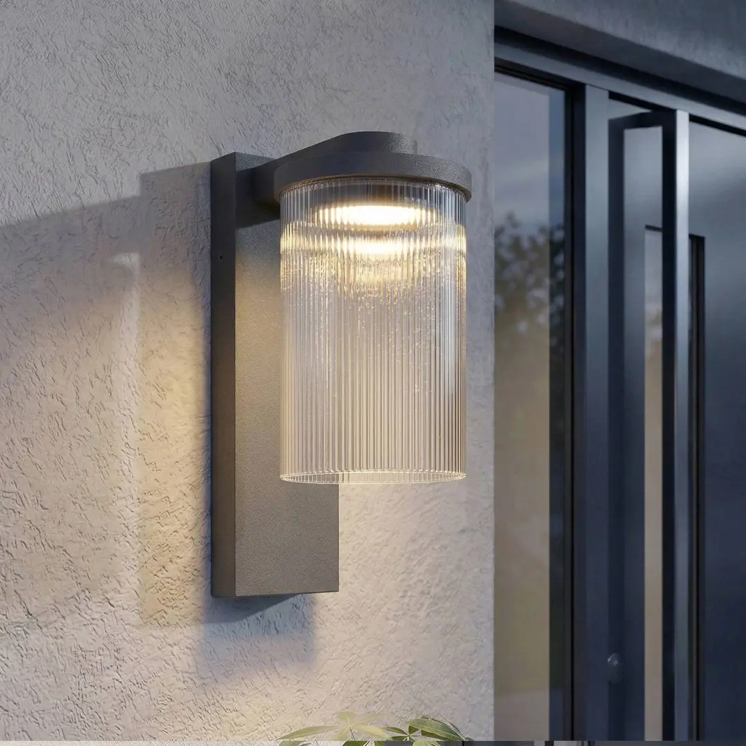 Lucande LED-Außenwandleuchte Beelia, anthrazit, geriffelt