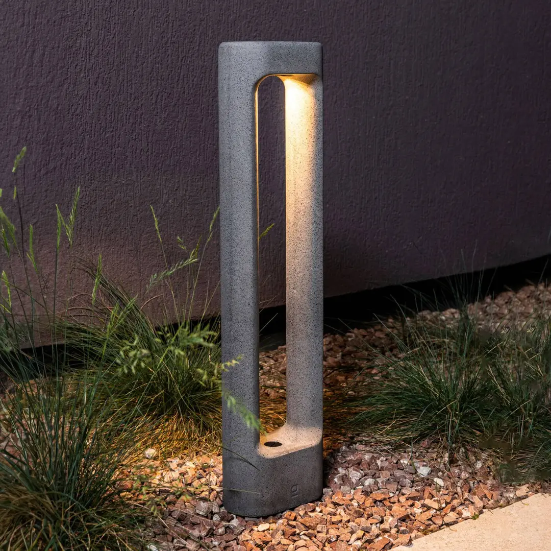 FARO BARCELONA LED-Wegelampe Totem, grau, Beton, Höhe 61,1 cm
