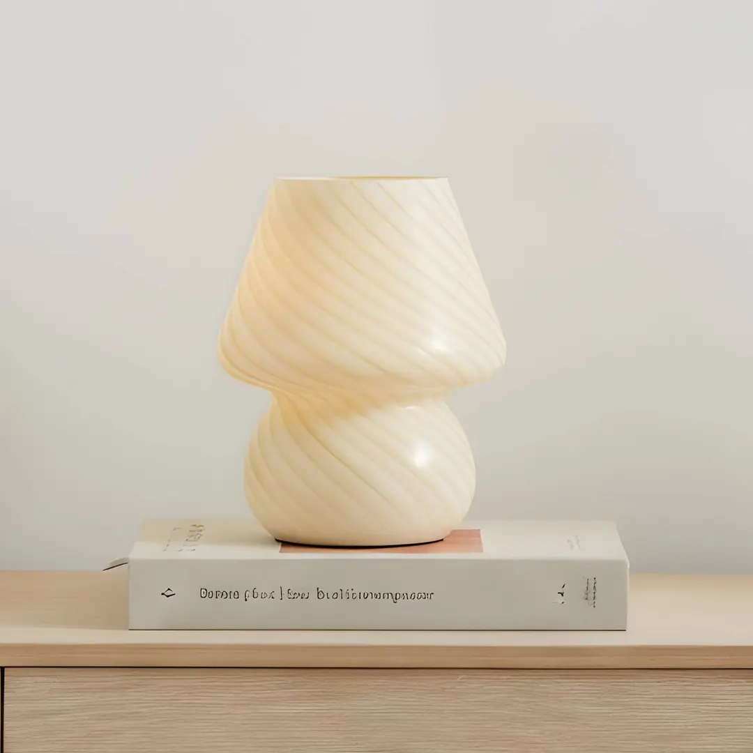 Lindby Tischleuchte Andriana, gelb/weiß, Glas, Ø 15 cm