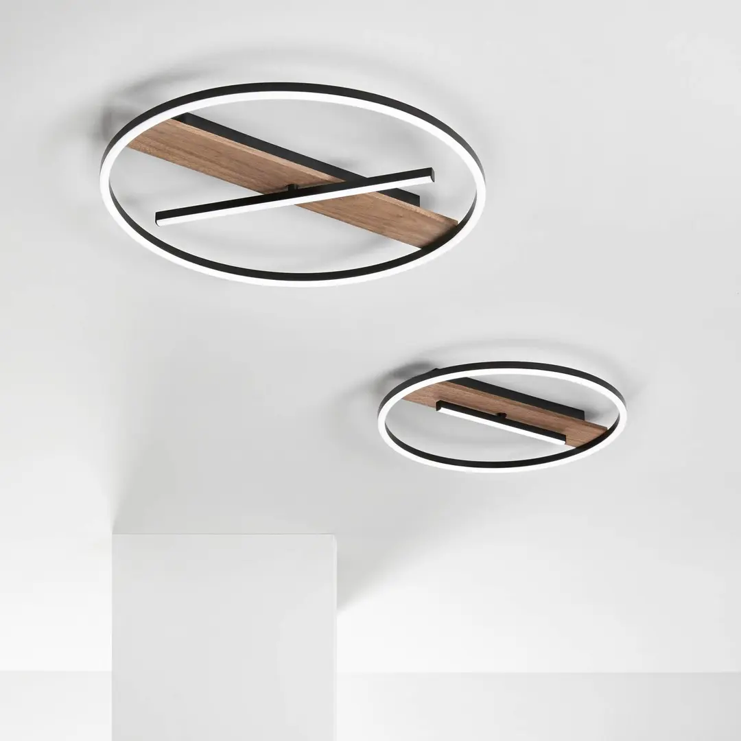 Luce Ambiente Design LED-Wandlampe Azimuth, Ø 50 cm, schwarz/holzfarben, Metall
