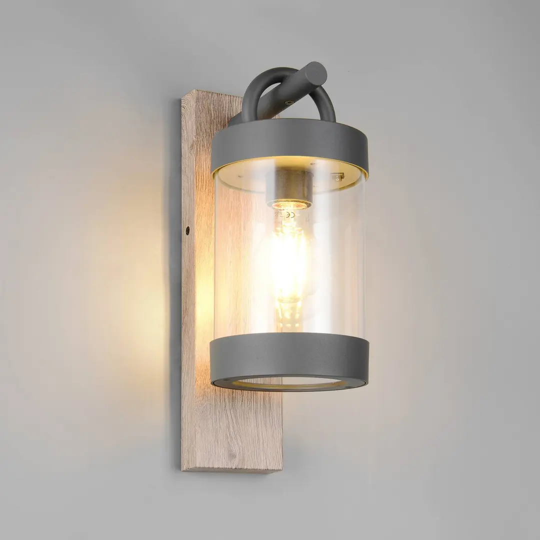 Trio Lighting Außenwandleuchte Sambesi, Holzoptik, Dämmerungssensor, Alu