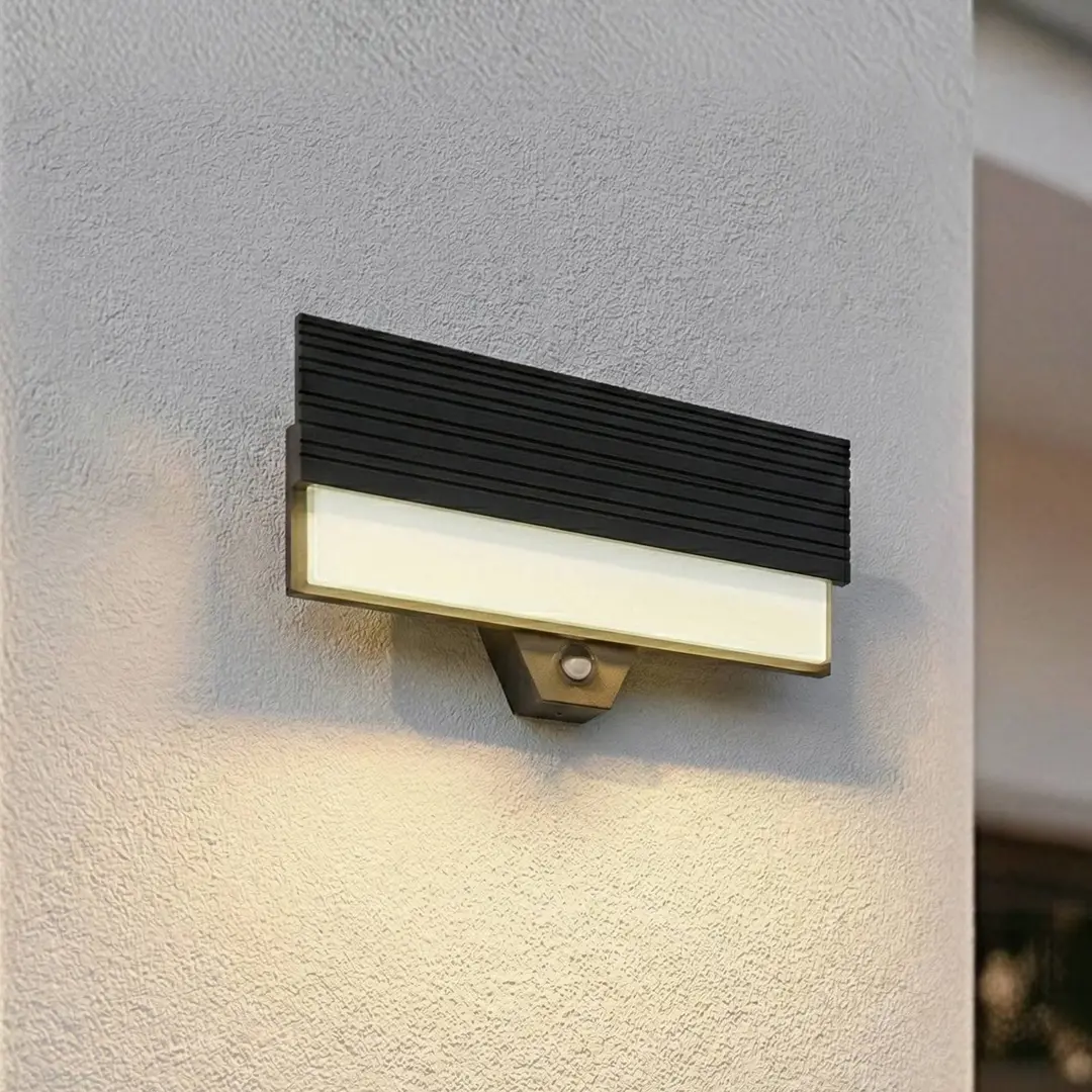 Lucande LED-Außenwandleuchte Melira, Sensor, anthrazit, IP65