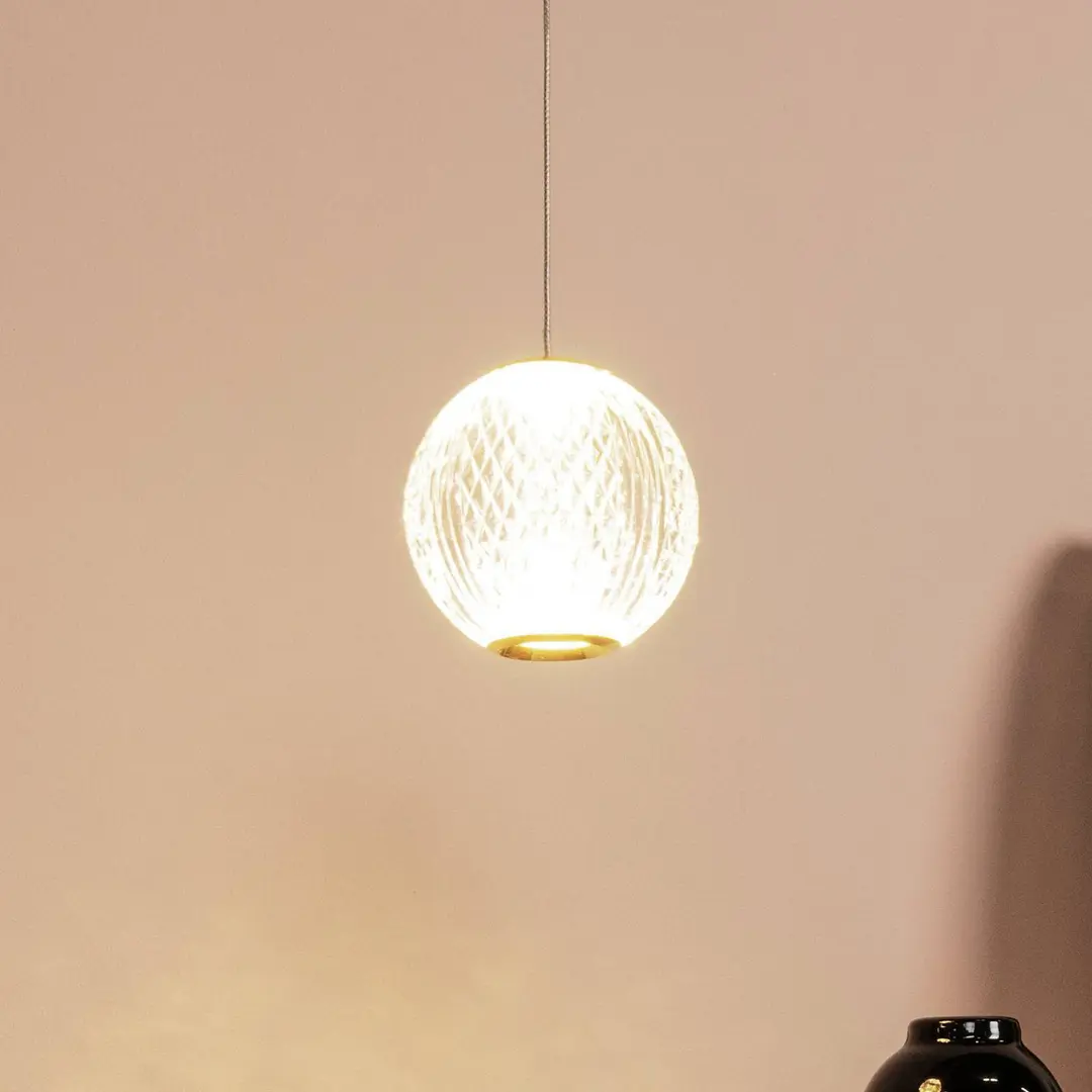 Lucide LED-Hängeleuchte Cintra, Ø 14 cm, transparent/gold, Acryl
