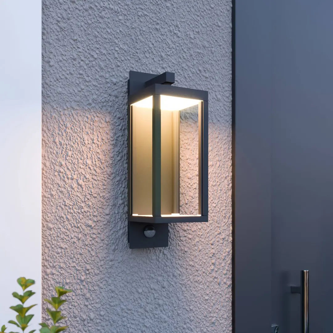 Lucande LED-Außenwandleuchte Ferdinand, Sensor, dunkelgrau