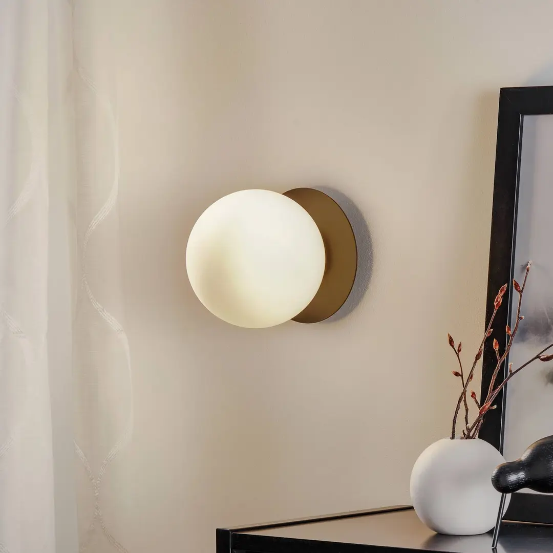 EMIBIG LIGHTING Wandleuchte Minerva K1 mit schwarzem Metallrand