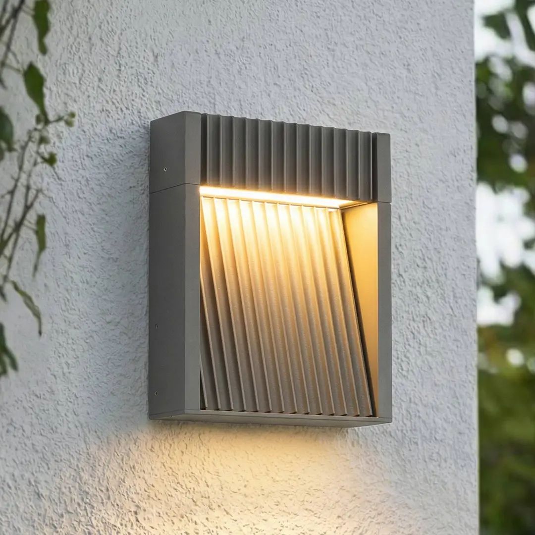 Lucande LED-Außenwandleuchte Tavion, 16 cm, anthrazit, IP65