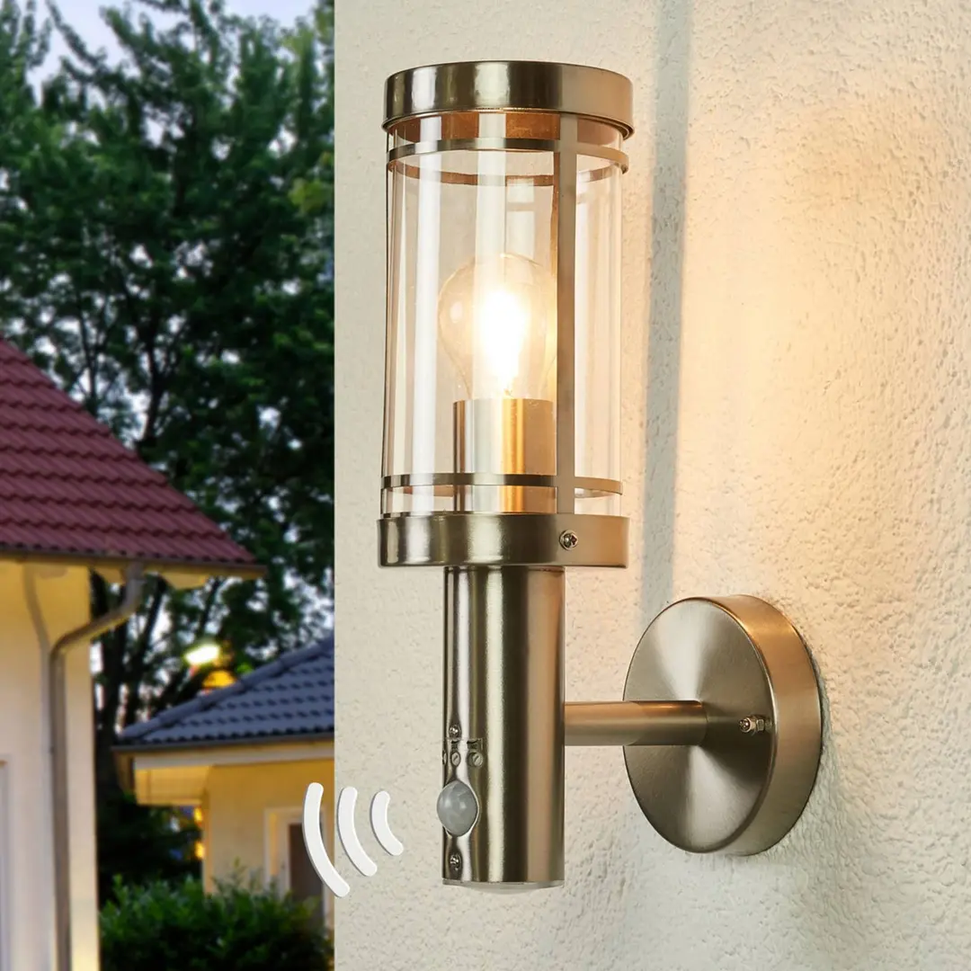 Lindby Außenwandlampe Djori, Sensor, aluminiumfarben, E27