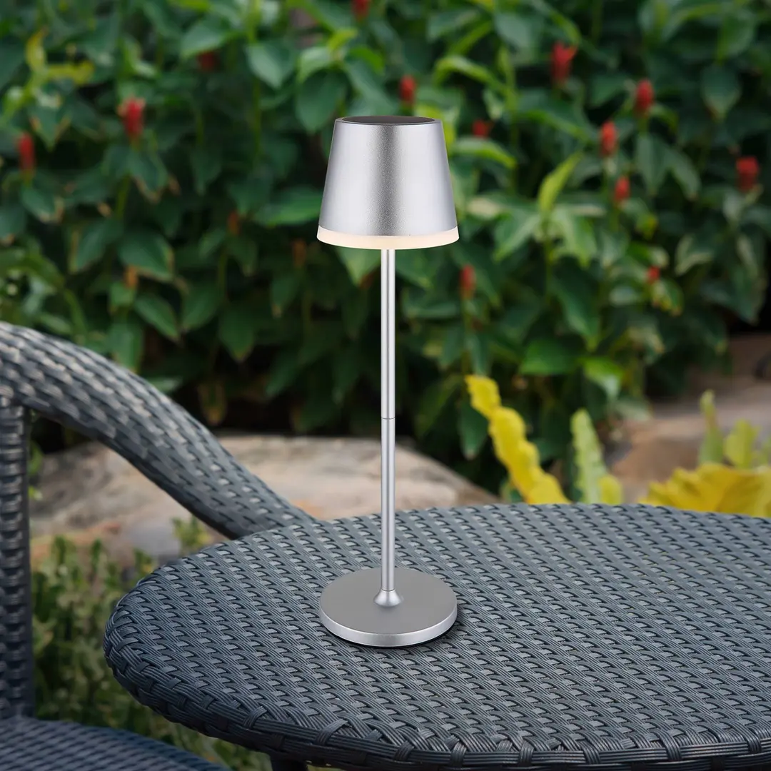 Globo LED-Solarleuchte Metall, silberfarben, Höhe 41 cm, IP44