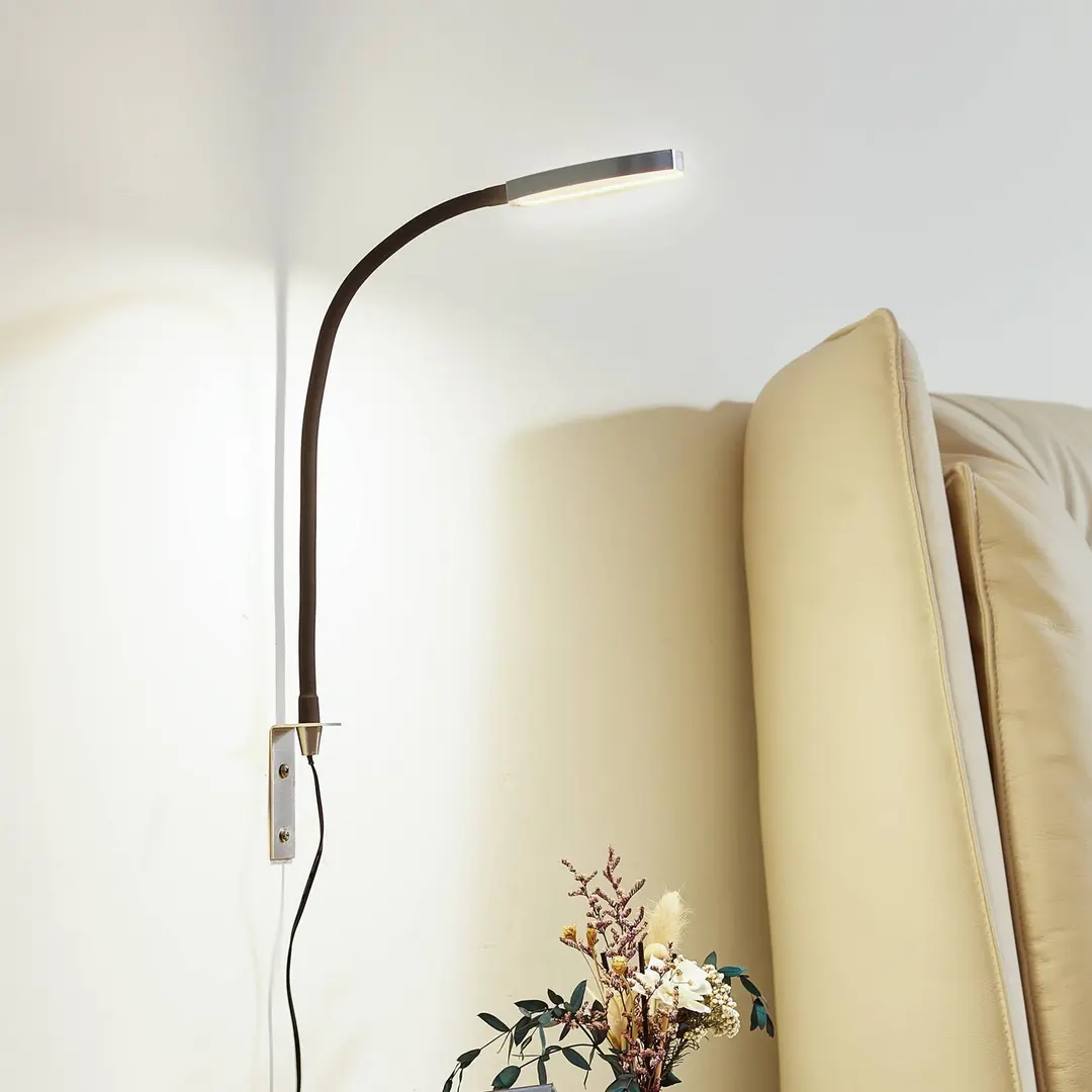 Lindby LED-Leselampe Flexola, nickel, rund, Metall, Stecker