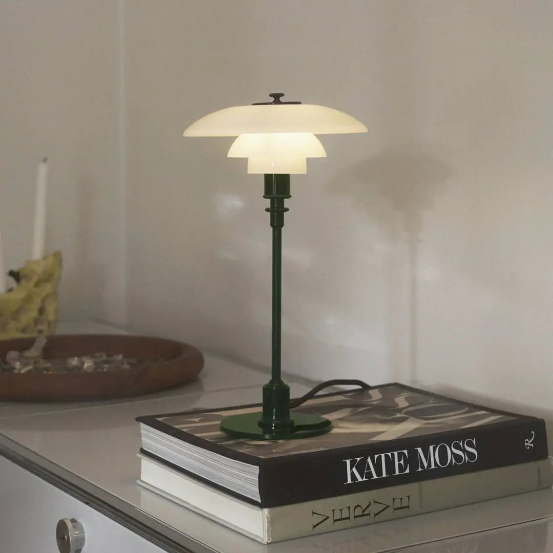 Louis Poulsen Tischlampe PH 2/1, dunkelgrün, Ø 20 cm