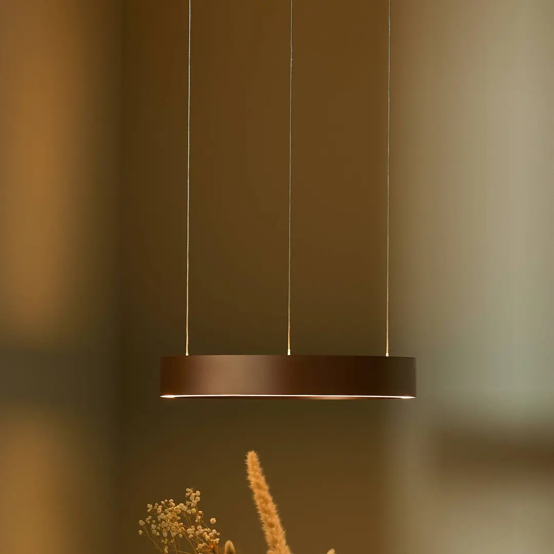 LOOM DESIGN LED-Hängelampe Velora karamellbraun, Ø40cm, dim.
