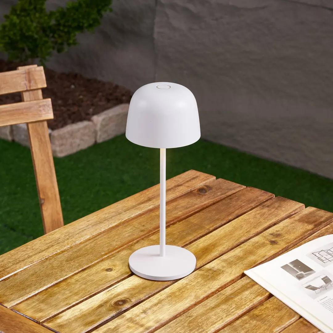 Lindby LED-Akku-Tischleuchte Arietty, weiß, dimmbar, IP65
