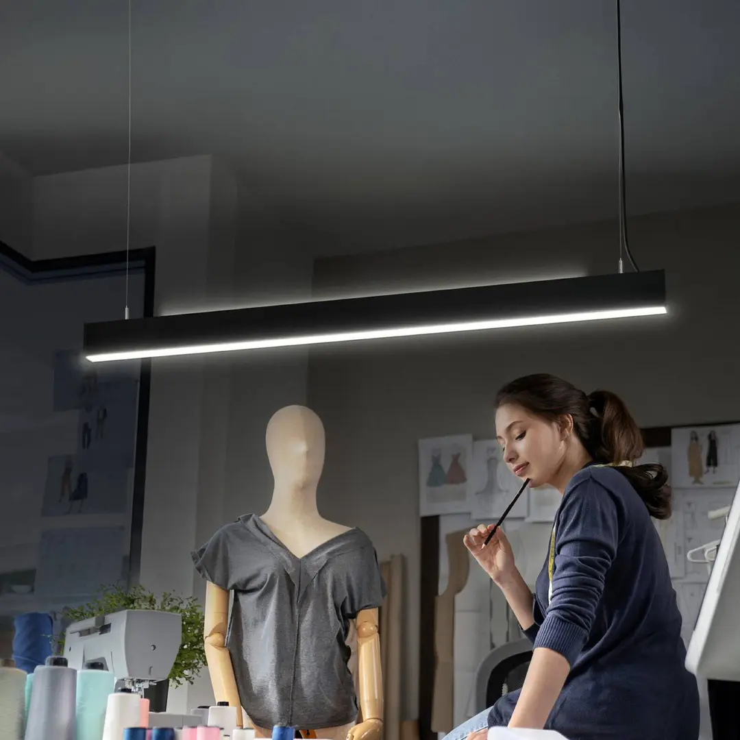 OSRAM LED-Hängelampe Office line Cuboid schwarz 4.000 K DIM
