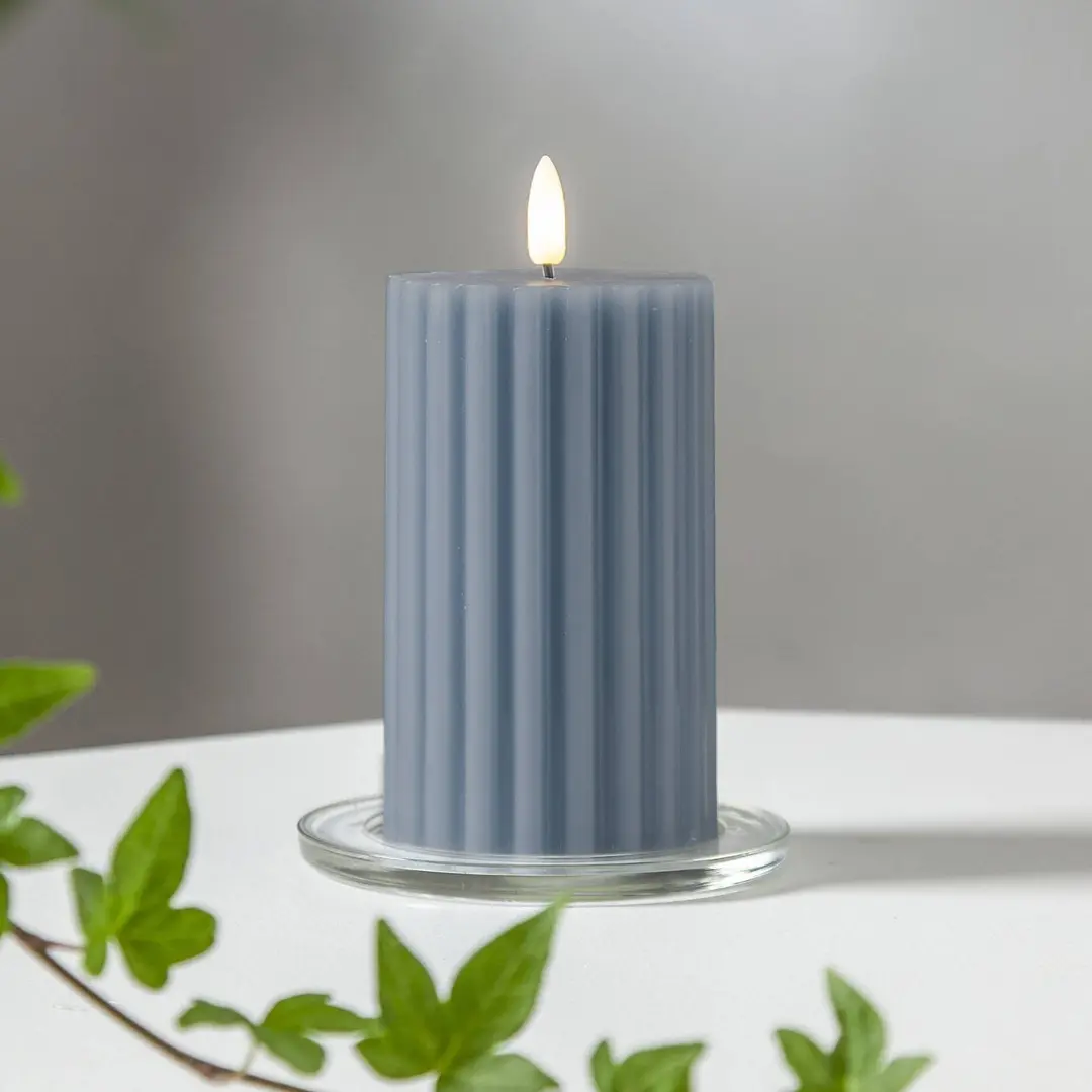 STAR TRADING LED-Kerze Flamme Stripe blau 15 cm Echtwachs Batteriebetrieb