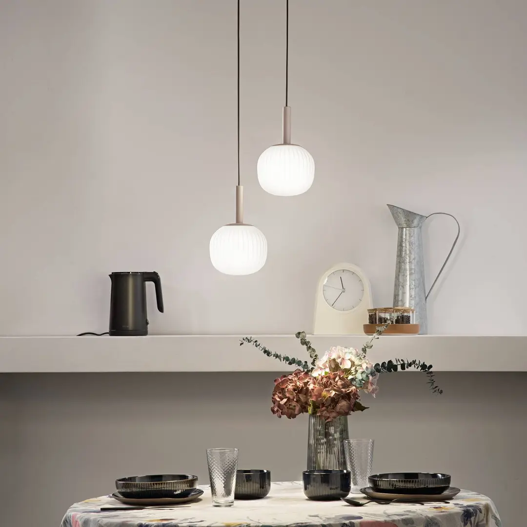 Luce Ambiente Design Hängelampe Eris, Länge 26 cm, braun/weiß, Metall/Glas 2-flg.