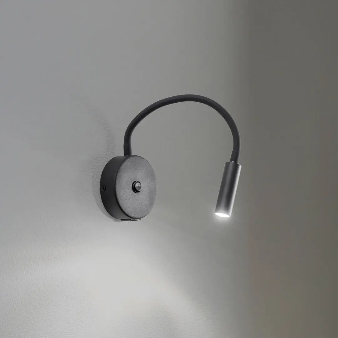 TK Lighting Wandlampe Lagos USB, 27 cm, schwarz, Leselampe, G9