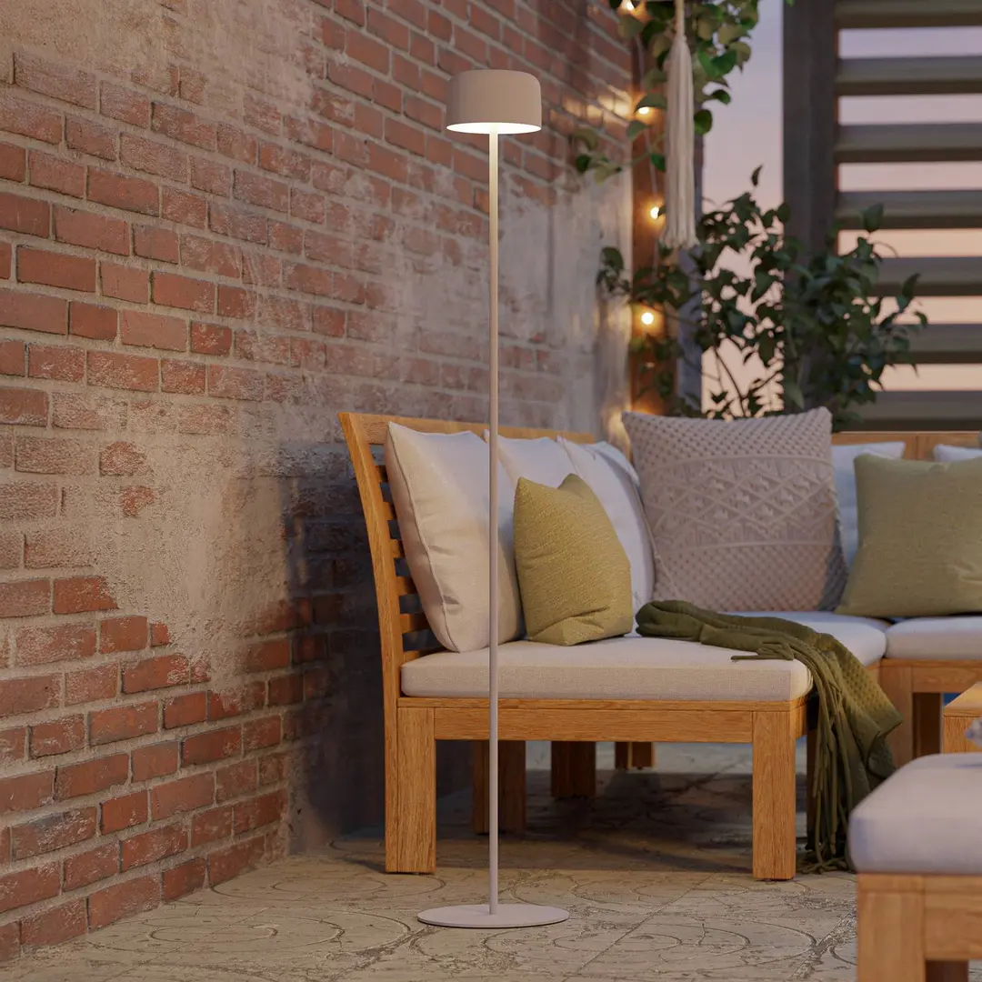 EGLO Solar-LED-Terrassenlampe Roccanova-L, weiß, Höhe 120 cm