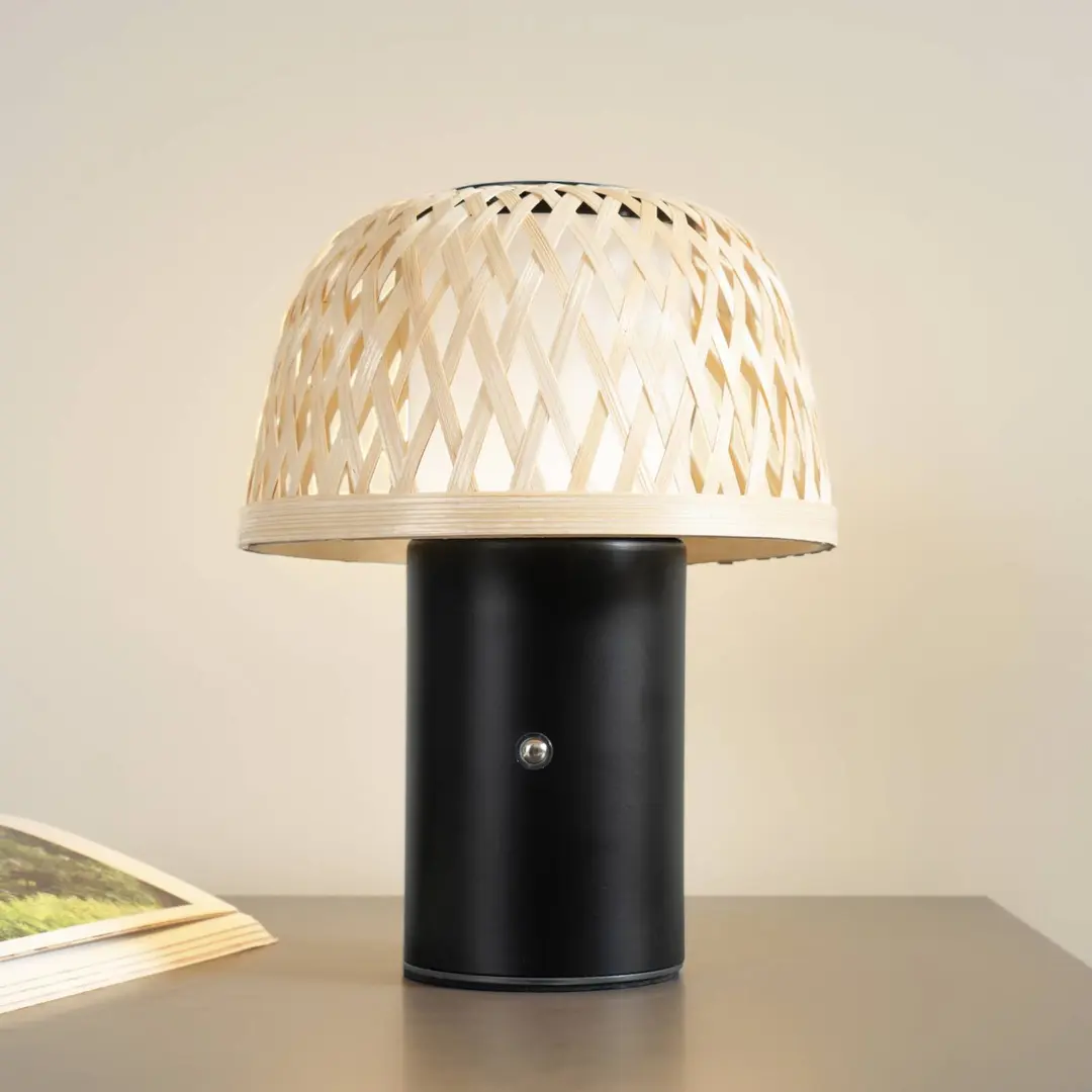 Lindby LED-Akku-Tischleuchte Nifelia, Bambus, CCT, dimmbar