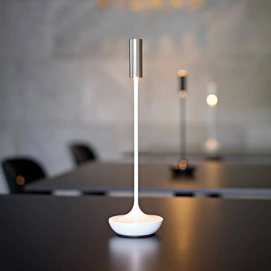 Sigor LED-Akkutischleuchte Nucandle, weiß/silber, IP54, dimmbar