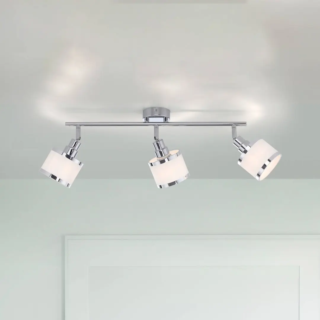 JUST LIGHT. GmbH Deckenstrahler Accor, dreiflammig