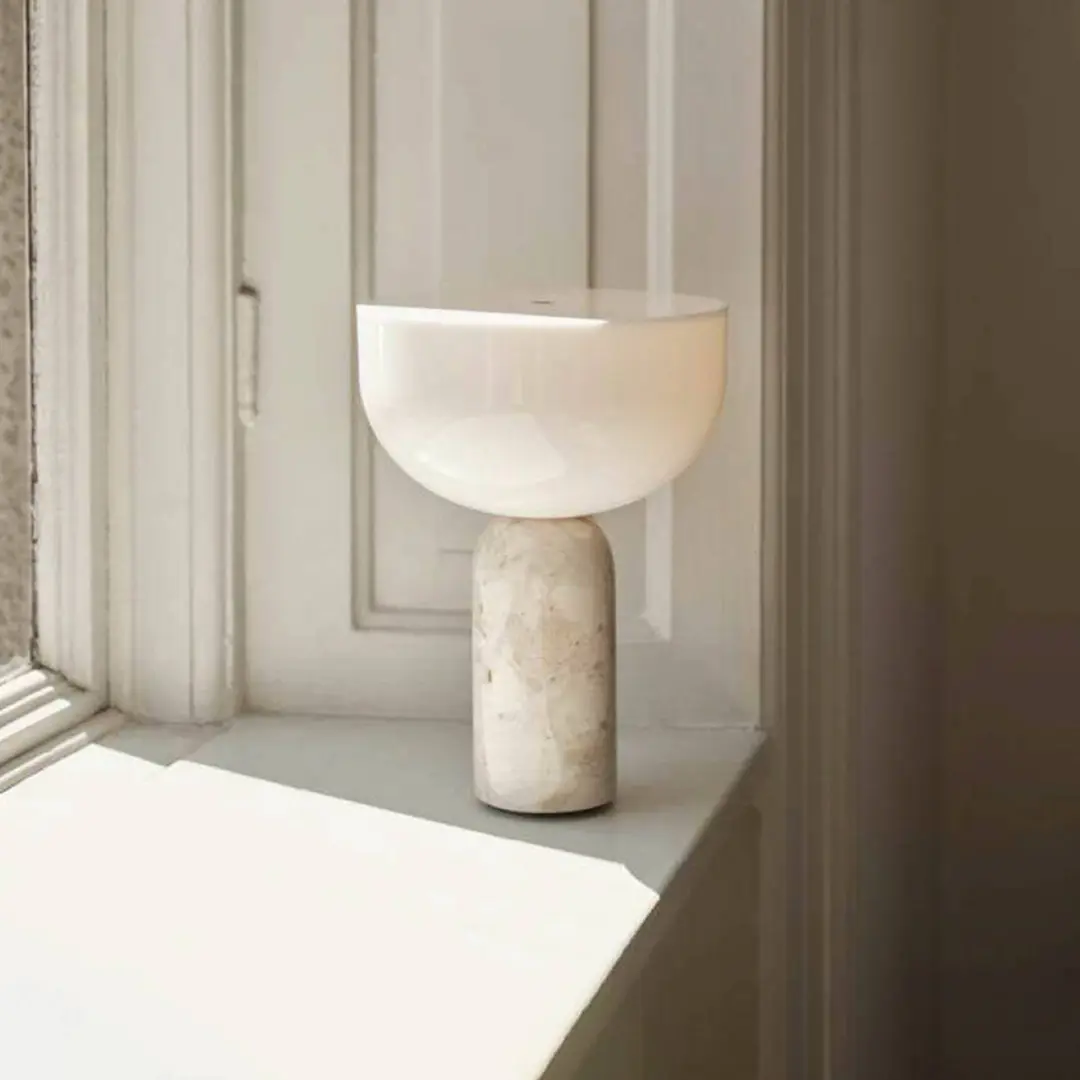 New Works Akku-Tischleuchte Kizu, beige, Höhe 24 cm