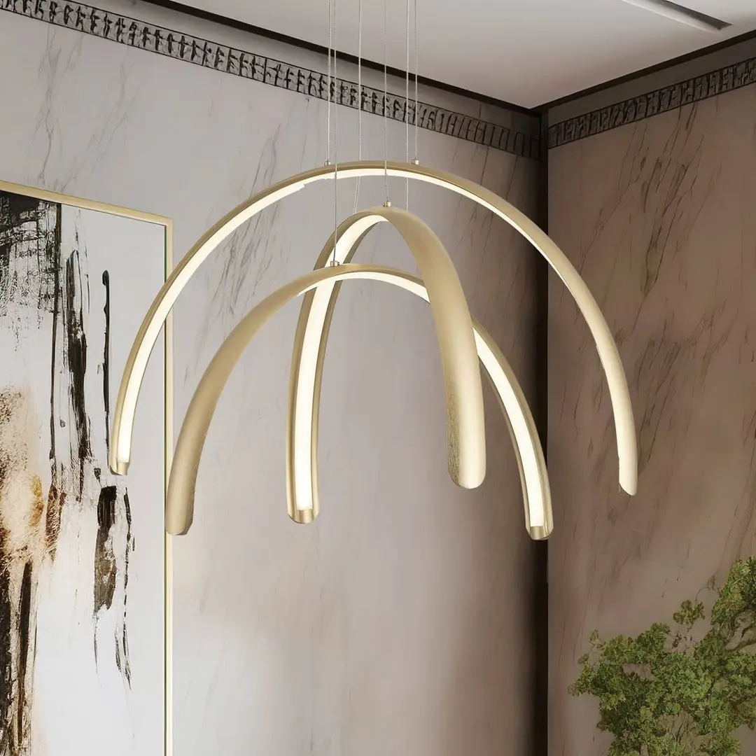 Viokef LED-Pendellampe Megan, Länge 60 cm, goldfarben, 3-flg.