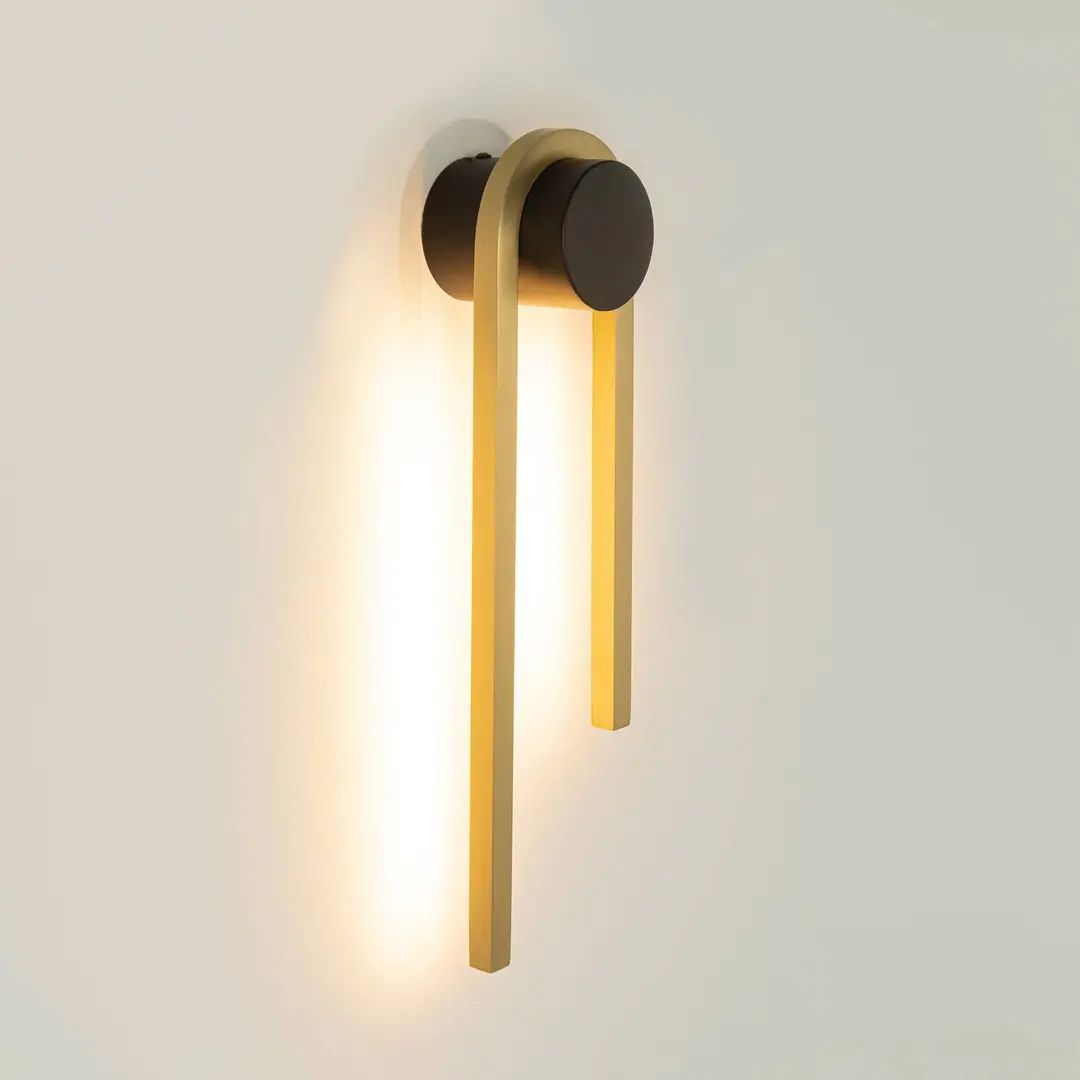 Zambelis LED-Wandleuchte 23106, Höhe 40 cm, schwarz/goldfarben