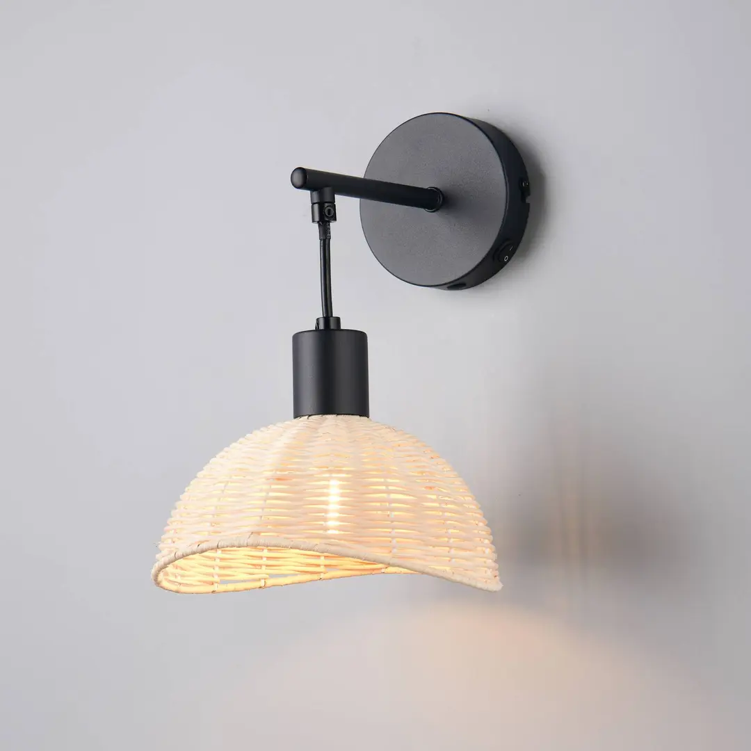 Reality Leuchten Wandleuchte Calvi, Rattan natur, schwarz, Metall, Ø 18 cm