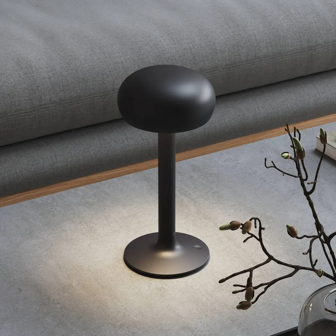PLEASE WAIT to be SEATED Akku-Tischlampe Emendo schwarz IP44