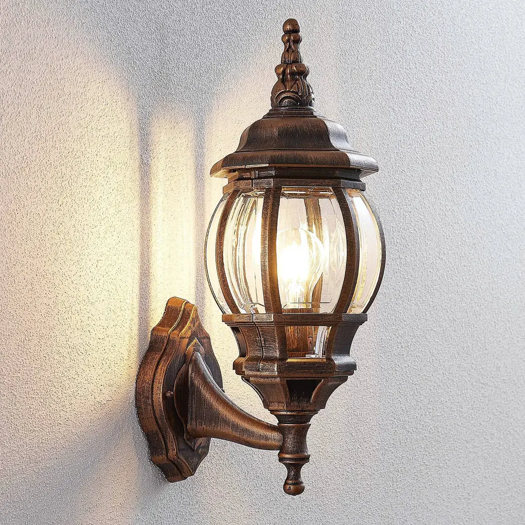 Lindby Außenwandleuchte Nadesha, Höhe 47 cm, gold gebürstet