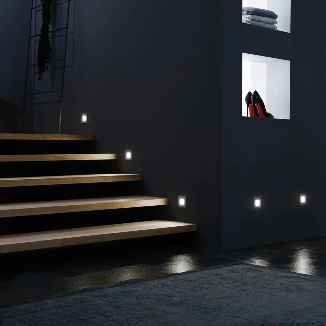 Hera LED-Wandeinbauleuchte Wall F, grau, 1,8 W, 7,5 x 7,5 cm