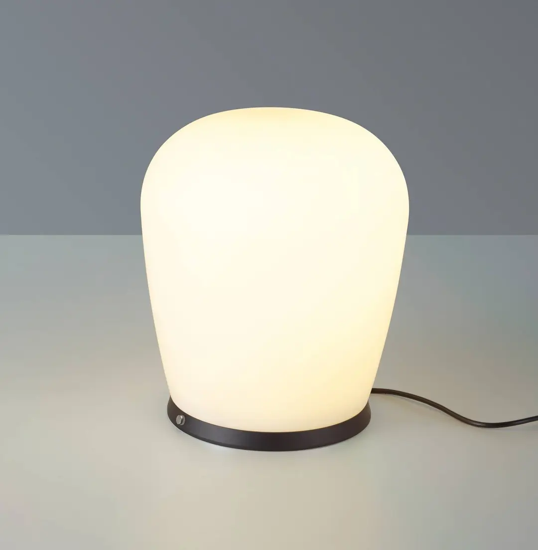 Bopp LED-Tischlampe Cara, schwarz, Ø 18 cm, Glas