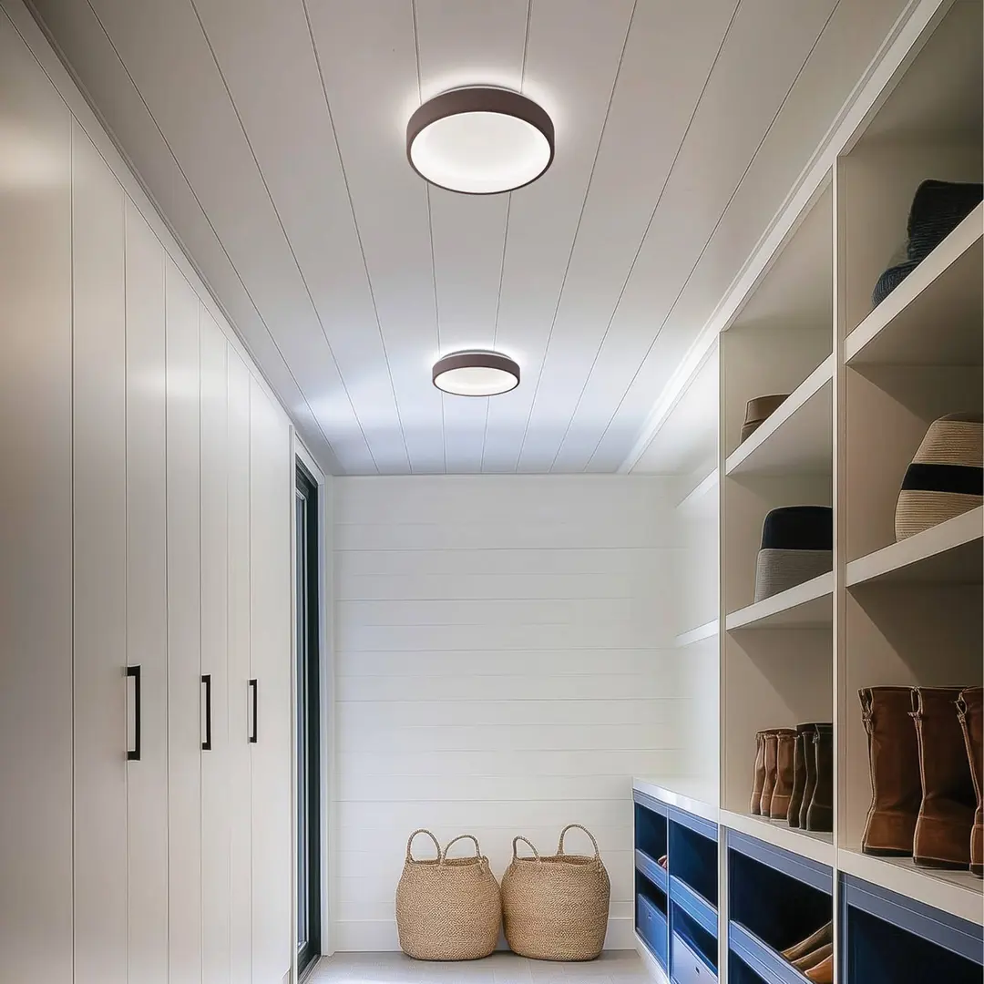 Linea Light LED-Wandleuchte Iside, braun, Metall, Ø 35 cm, IP40