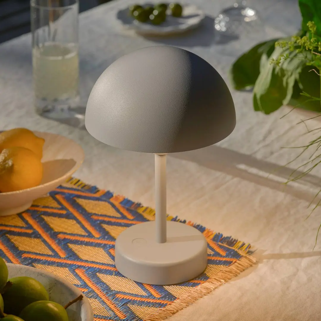 Nordlux LED-Akku-Tischleuchte Ellen To-Go, grau, Aluminium