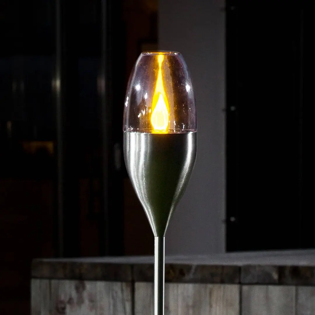 Lindby LED-Solarleuchte Jari, Höhe 122 cm, Edelstahl, klar