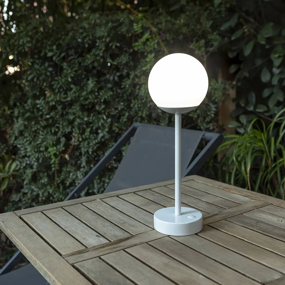 Newgarden Norai Slim LED-Tischleuchte, anthrazit