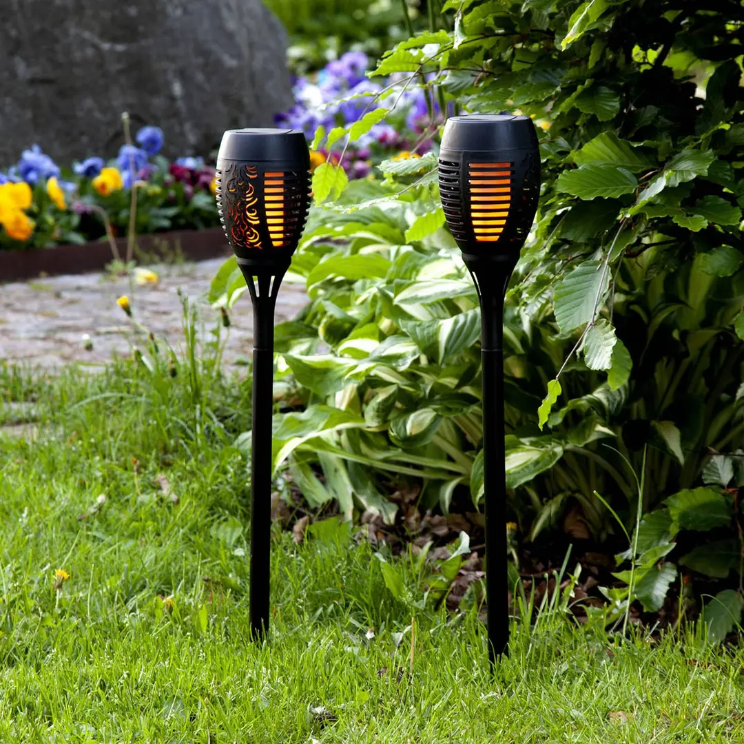 STAR TRADING LED-Solar-Erdspießleuchte Flame, 2er-Set