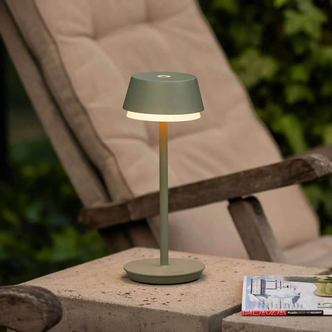 Konstsmide LED-Akku-Tischlampe Lyon, grün/grau, IP54, Dimmer, CCT, RGB