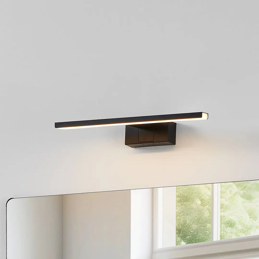 EGLO LED-Wandleuchte Conettilla, schwarz, Breite 40 cm, IP44, CCT